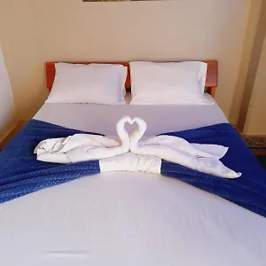  Hotel Unico S.a.s